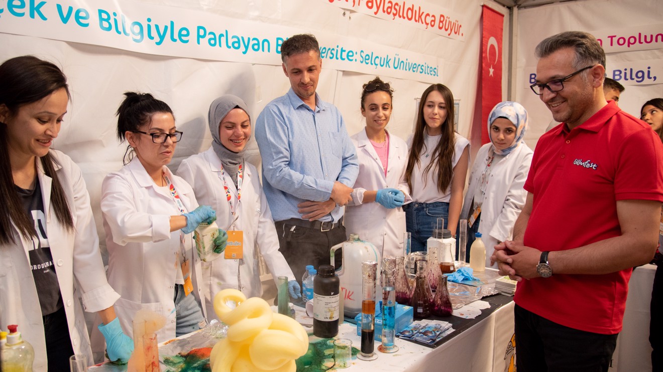 Rektör Aksoy, 9’uncu Konya Bilim Festivali’nin açılış törenine katıldı